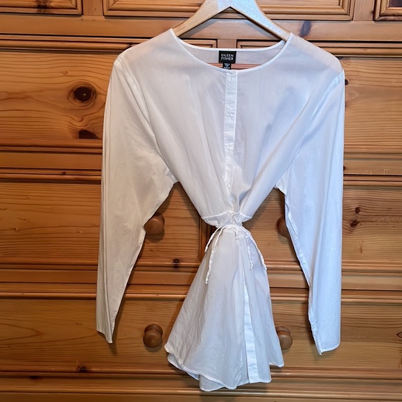 Eileen Fisher Tops - Eileen Fisher white organic cotton tunic/top shirt w/snap front,XL, never worn